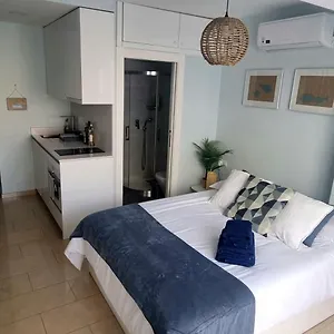  Apartment House Apartment, Playa Malagueta